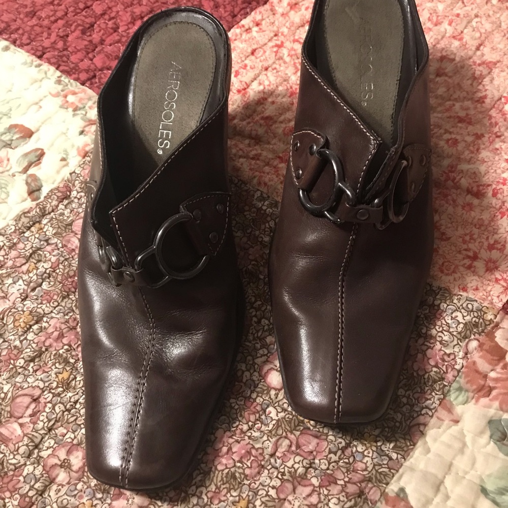 Aerosols brown pumps